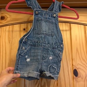 Gap overalls